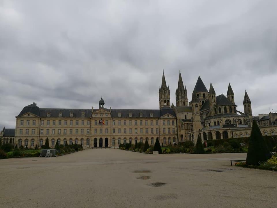Fasthotel Caen Memorial Exterior foto